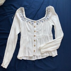 White Aeropostale blouse